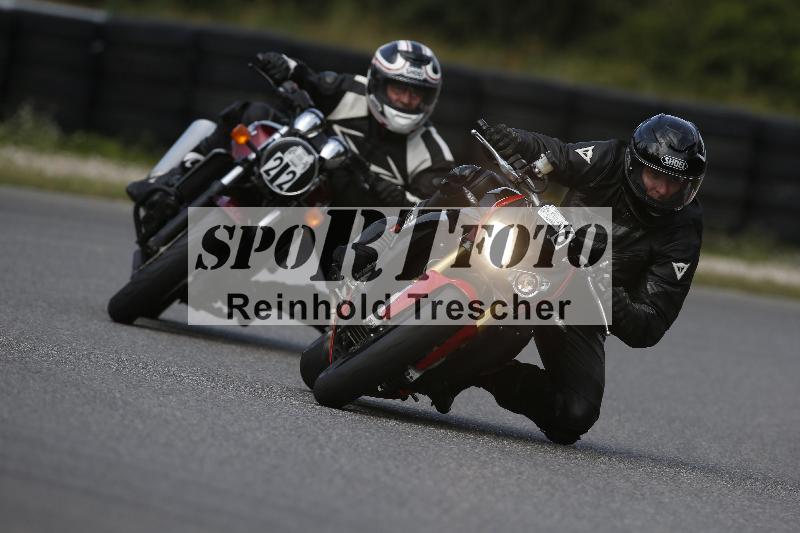 Archiv-2023/47 24.07.2023 Track Day Motos Dario - Moto Club Anneau du Rhin/6